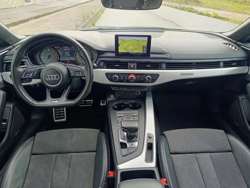 Audi A5 • 2018 • 170,000 km 4