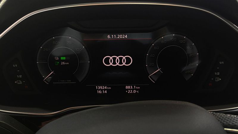 Audi Q3 • 2024 • 13,924 km 21