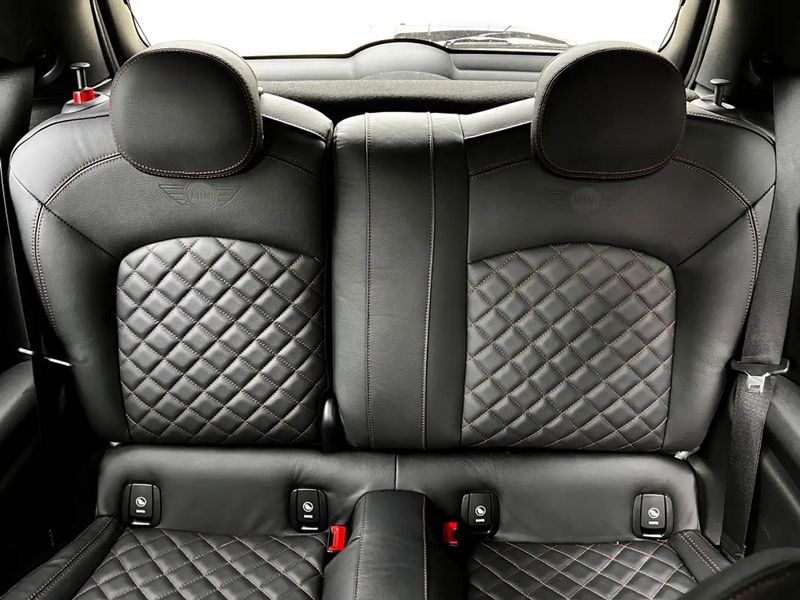 MINI Cooper • 2016 • 39,000 km 5