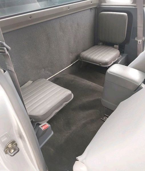 Nissan Pickup • 2002 • 250,000 km 5