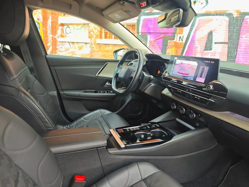 Citroën C5 • 2022 • 31,200 km 3