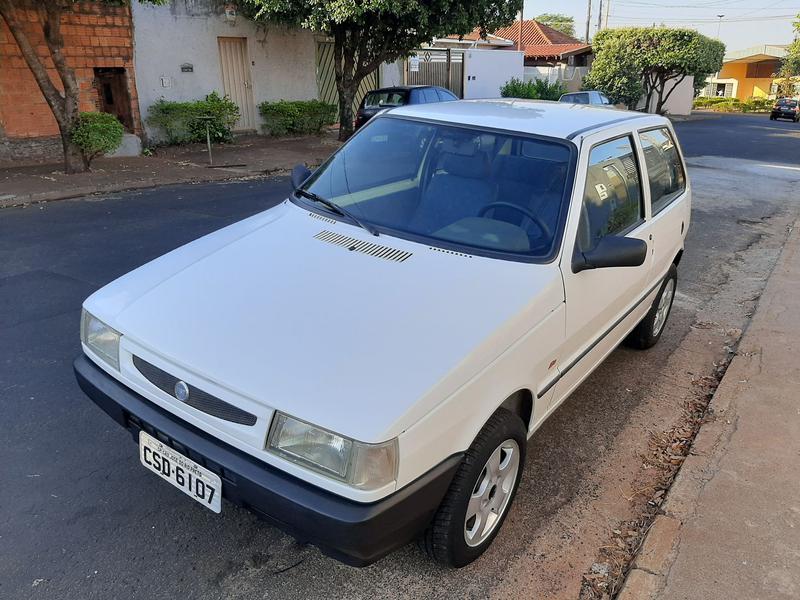 Fiat Uno • 2002 • 24,000 km 3