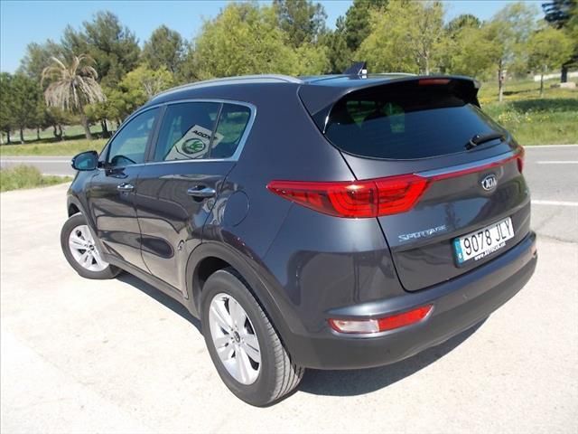 Kia Sportage • 2016 • 117,000 km 6