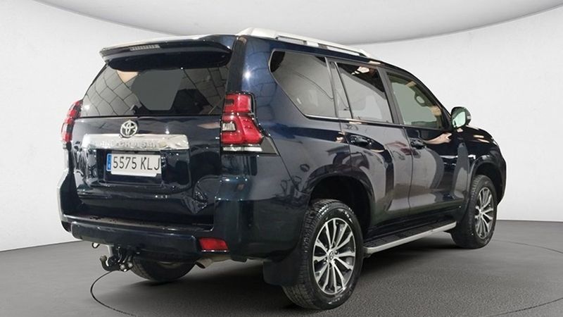 Toyota Land Cruiser • 2018 • 73,085 km 3