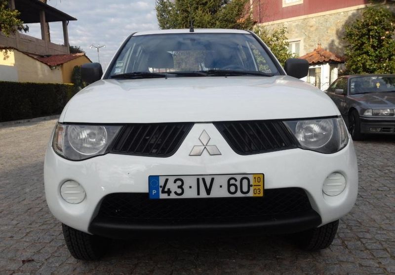 Mitsubishi L200 Pick up • 2010 • 160,000 km 1