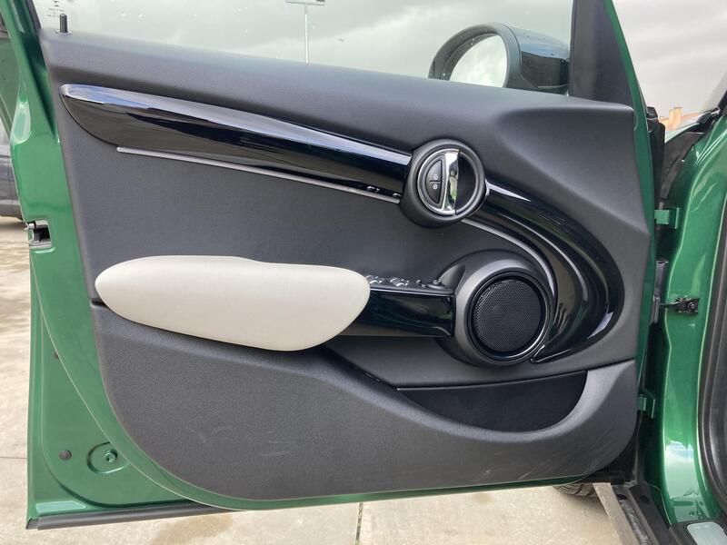 MINI Cooper Coupe • 2021 • 7,600 km 6