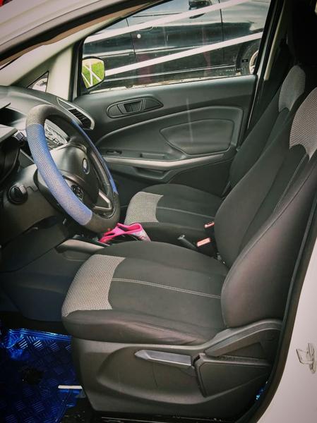 Ford EcoSport • 2015 • 86,000 km 9