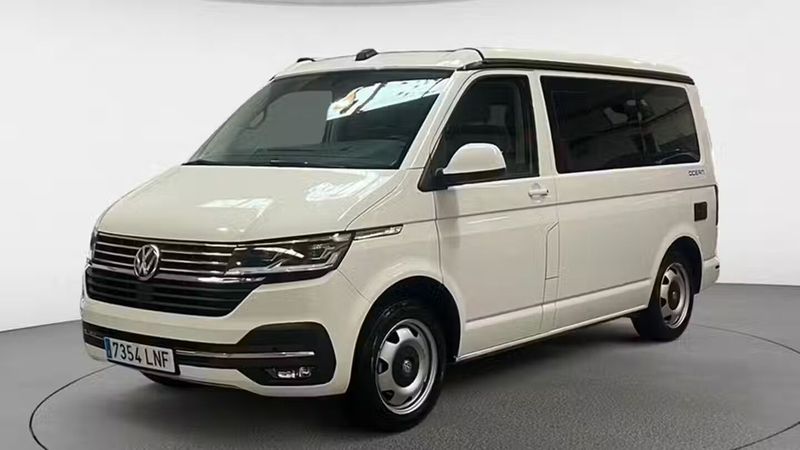 Volkswagen California • 2021 • 60,254 km 4