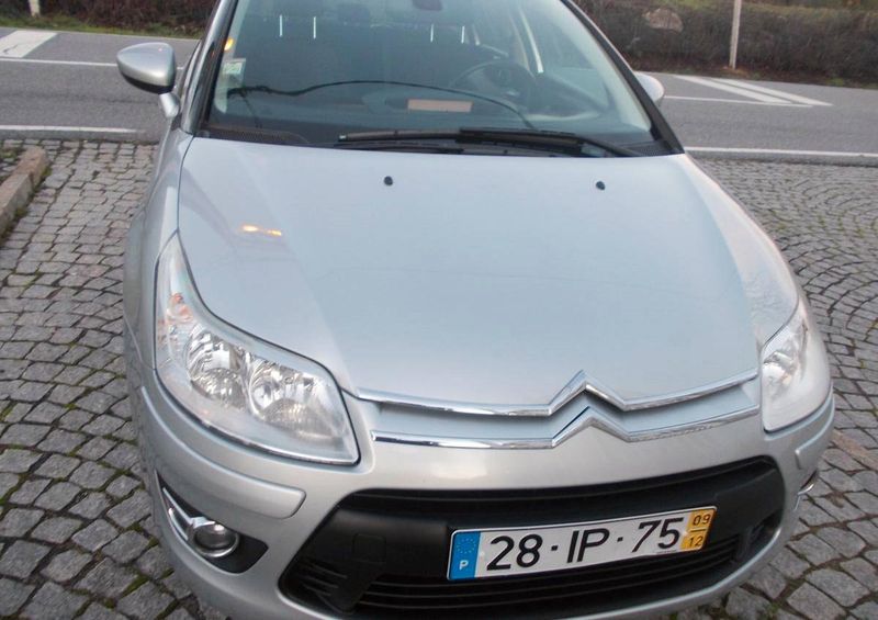 Citroën C4 • 2009 • 120,000 km 1