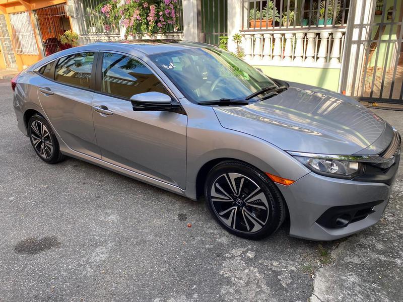 Honda Civic • 2016 • 53,000 km 16