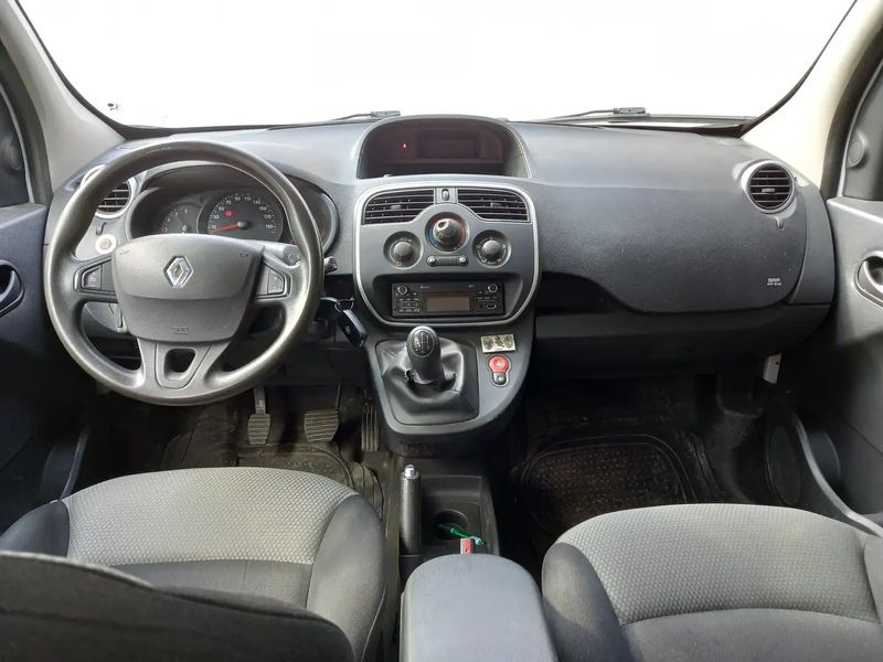Renault Kangoo • 2017 • 121,374 km 6