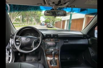 Mercedes-Benz C • 2007 • 150,000 km 4