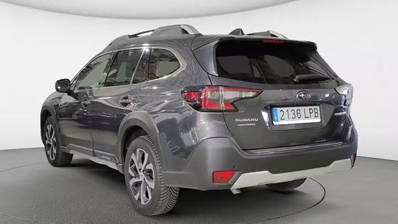 Subaru Outback • 2021 • 64,910 km 3