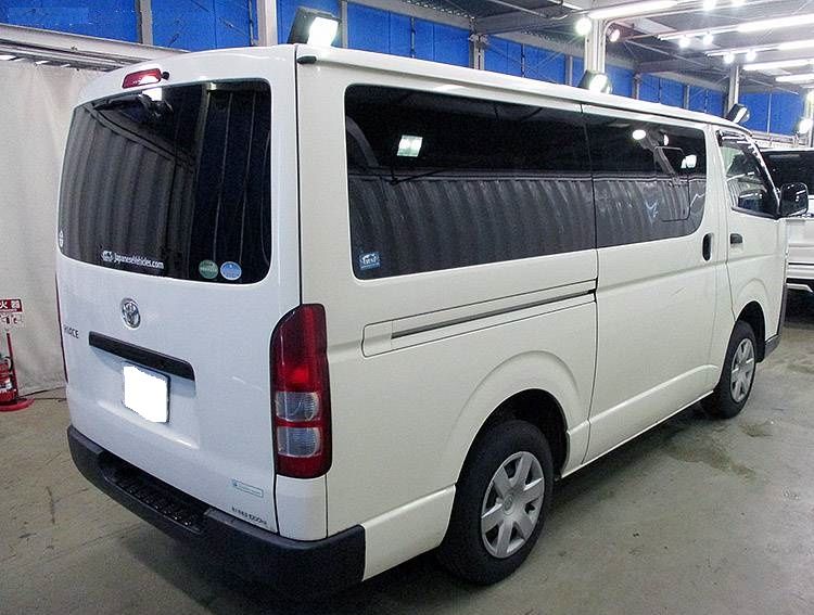 Toyota Hiace Van • 2018 • 78,000 km 3