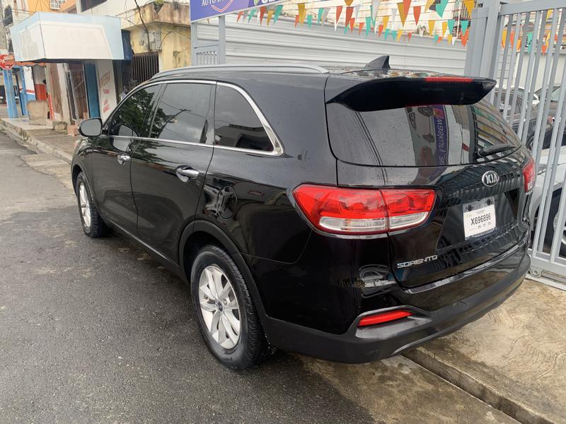 Kia Sorento • 2016 • 75,192 km 5