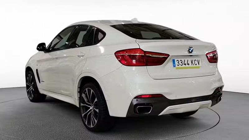 BMW X6 • 2017 • 90,955 km 7