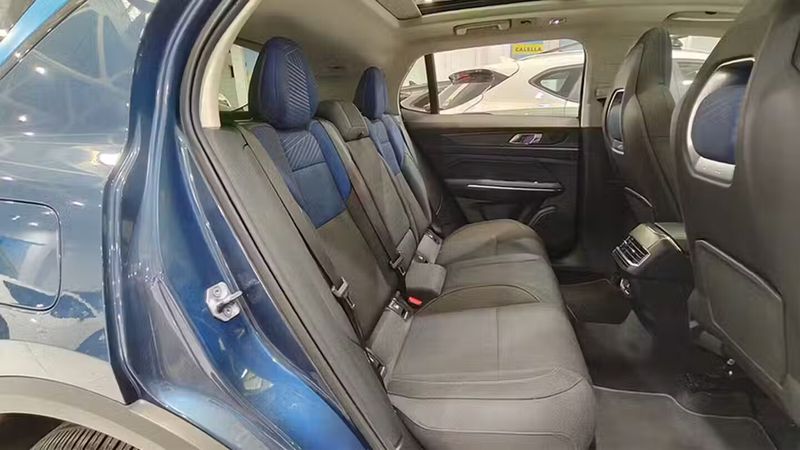 Kia Niro • 2023 • 56,234 km 30