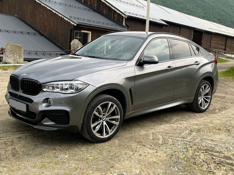 BMW X6 • 2017 • 116,000 km 1