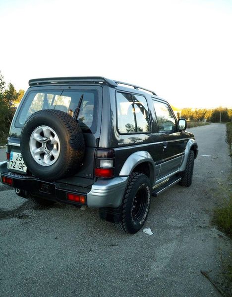 Mitsubishi Pajero • 1994 • 200,000 km 3