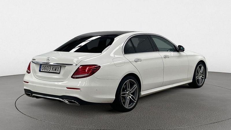Mercedes-Benz E • 2018 • 142,000 km 5