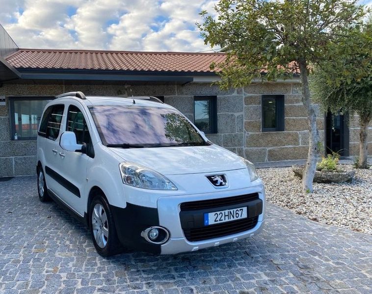 Peugeot 107 • 2009 • 297,000 km 1