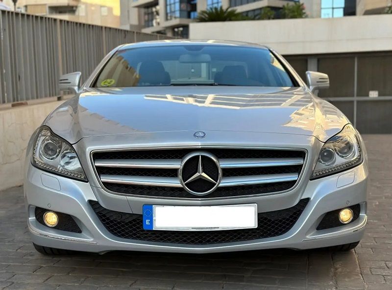 Mercedes-Benz CLS • 2011 • 82,700 km 6