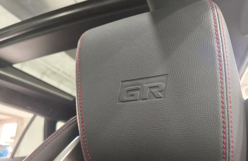 Toyota Corolla Combi • 2024 • 37,727 km 5