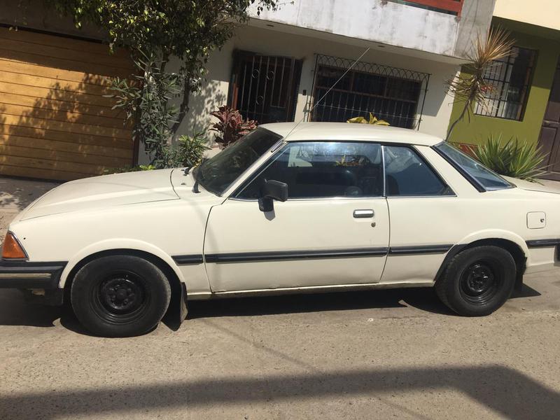 Mazda 626 • 1982 • 140,000 km 2