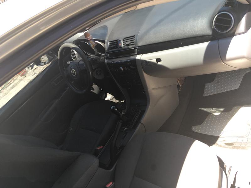 Mazda 3 • 2008 • 165,000 km 9