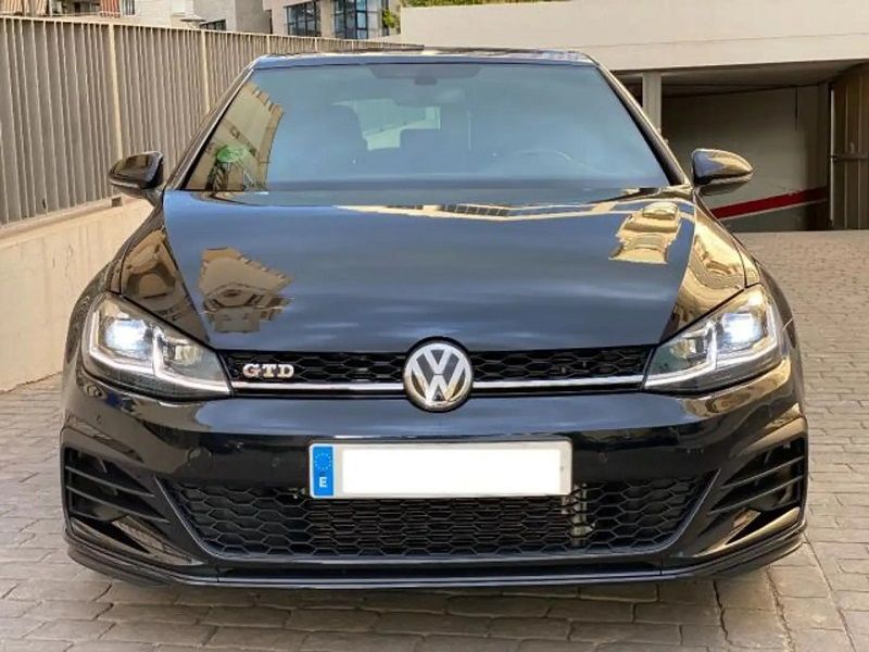 Volkswagen Golf • 2018 • 76,200 km 3
