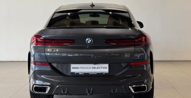 BMW X6 • 2020 • 109,000 km 6