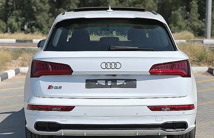 Audi Q5 • 2018 • 149,000 km 10