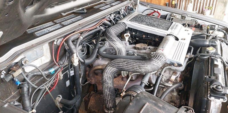 Mitsubishi Pajero • 1995 • 289,000 km 3