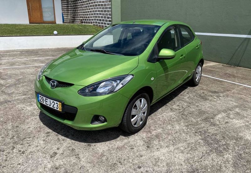 Mazda 2 • 2007 • 160,000 km 1