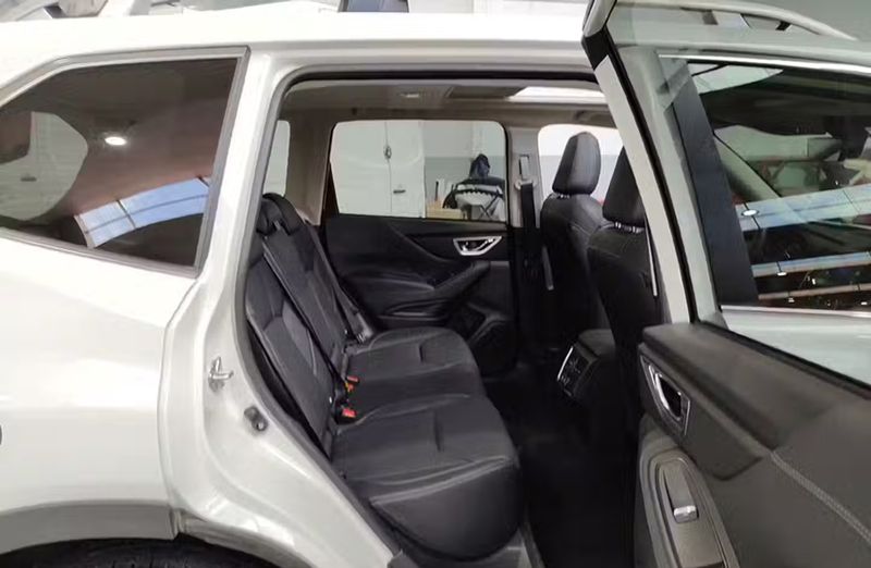 Subaru Forester • 2024 • 18,682 km 8