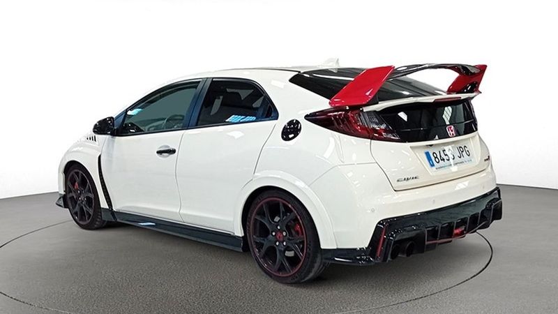 Honda Civic • 2016 • 39,567 km 3