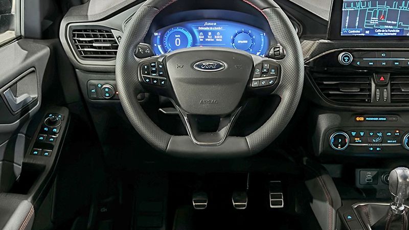 Ford Kuga • 2023 • 15,372 km 23