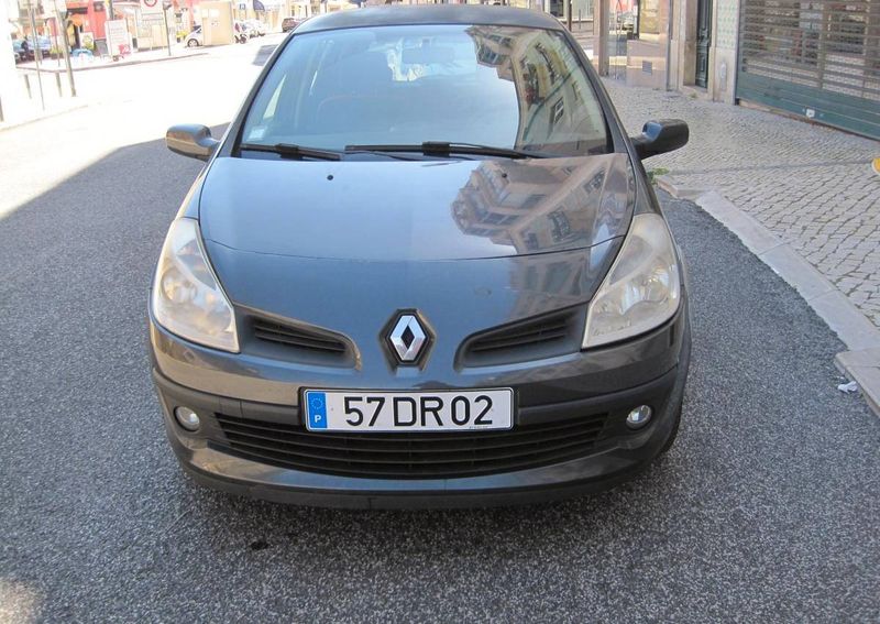 Renault Clio • 2007 • 190,000 km 1