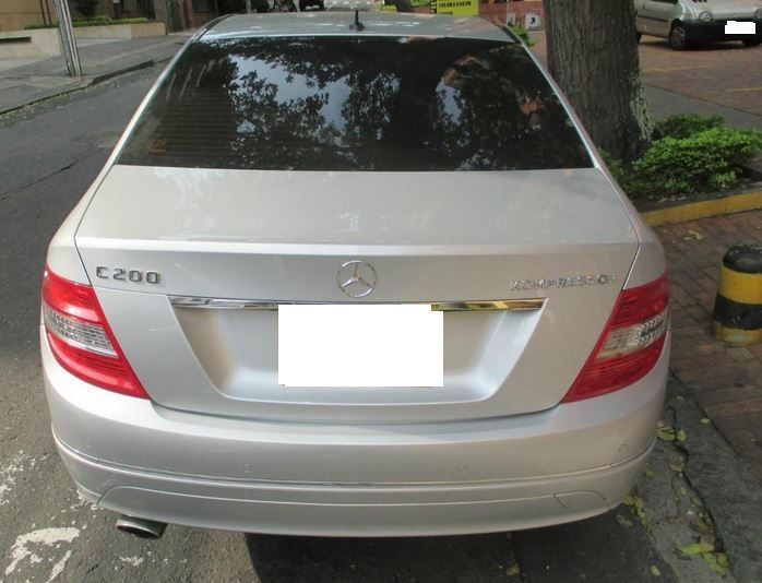 Mercedes-Benz C • 2009 • 150,000 km 4