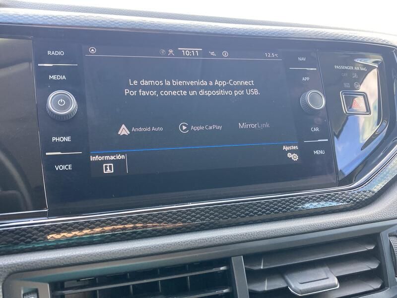 Volkswagen Polo • 2022 • 24,689 km 30