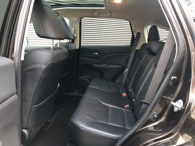 Honda CR-V • 2016 • 129,114 km 8