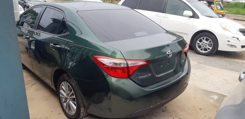 Toyota Corolla • 2013 • 32 km 2