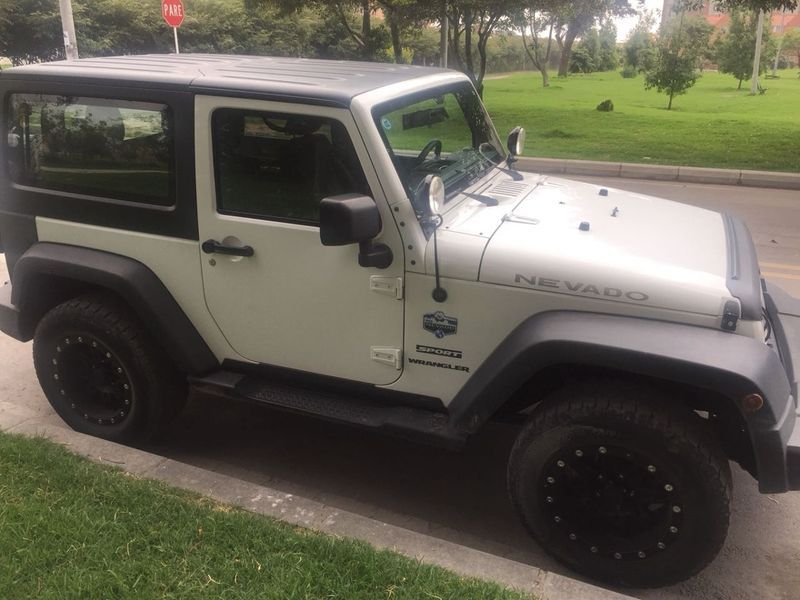 Jeep Wrangler • 2012 • 140,000 km 4
