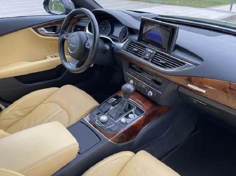 Audi A7 • 2011 • 189,000 km 7