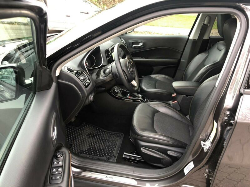 Jeep Compass • 2018 • 104,664 km 10