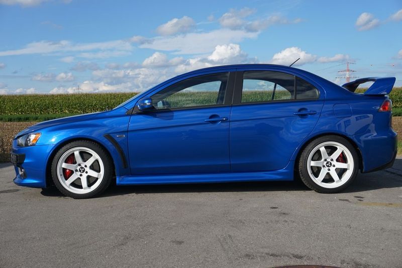 Mitsubishi Lancer • 2016 • 20,500 km 2