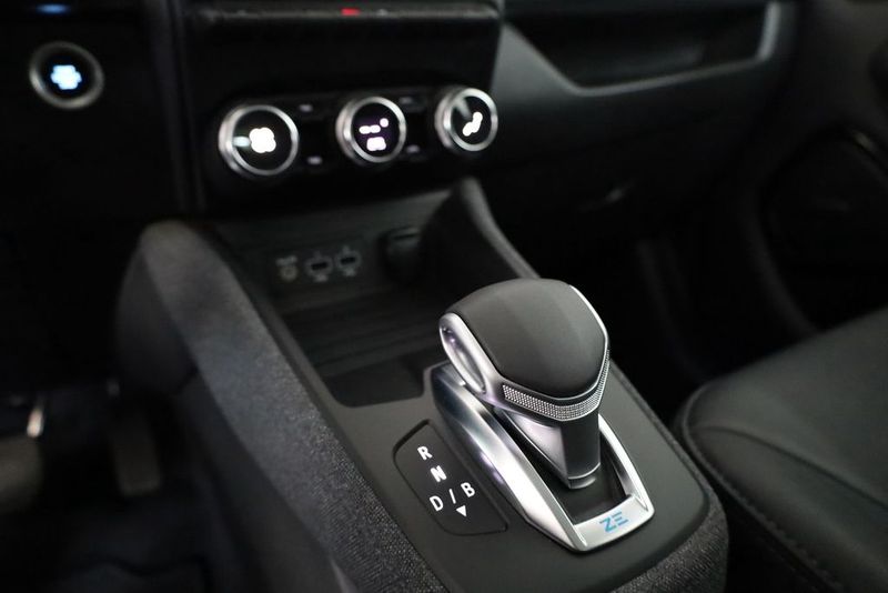 Renault Zoé • 2021 • 18,000 km 16