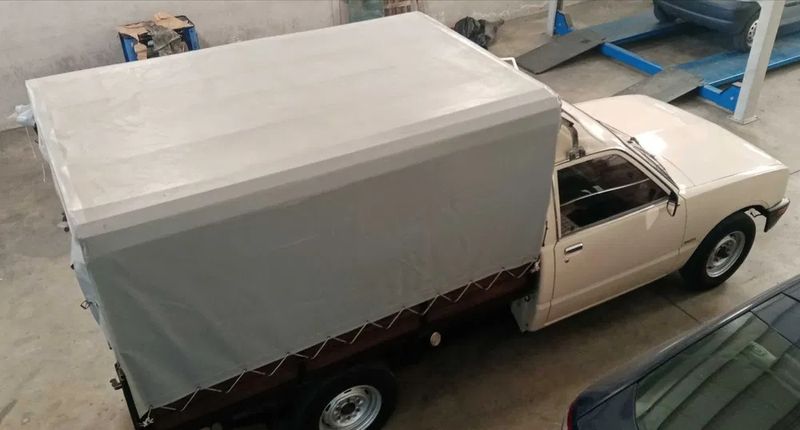 Isuzu Pickup • 1983 • 31,000 km 3