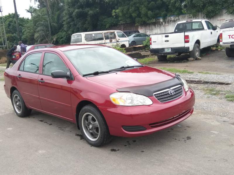 Toyota Corolla • 2005 • 105 km 4