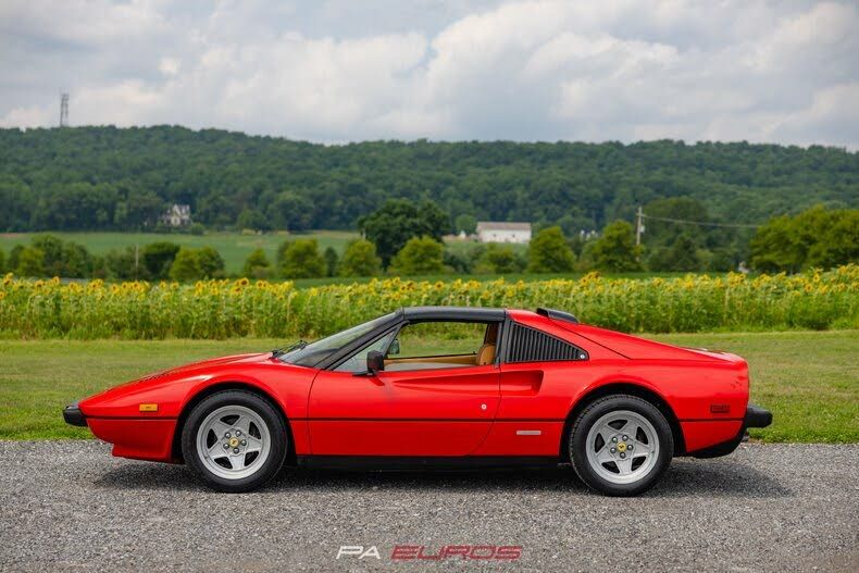 Ferrari 488 GTB • 1983 • 19,000 km 14